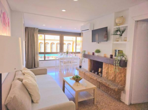 Nogalera Rainbow 2-bedroom apartment, Pool and parking BY NAMASTE ELITE